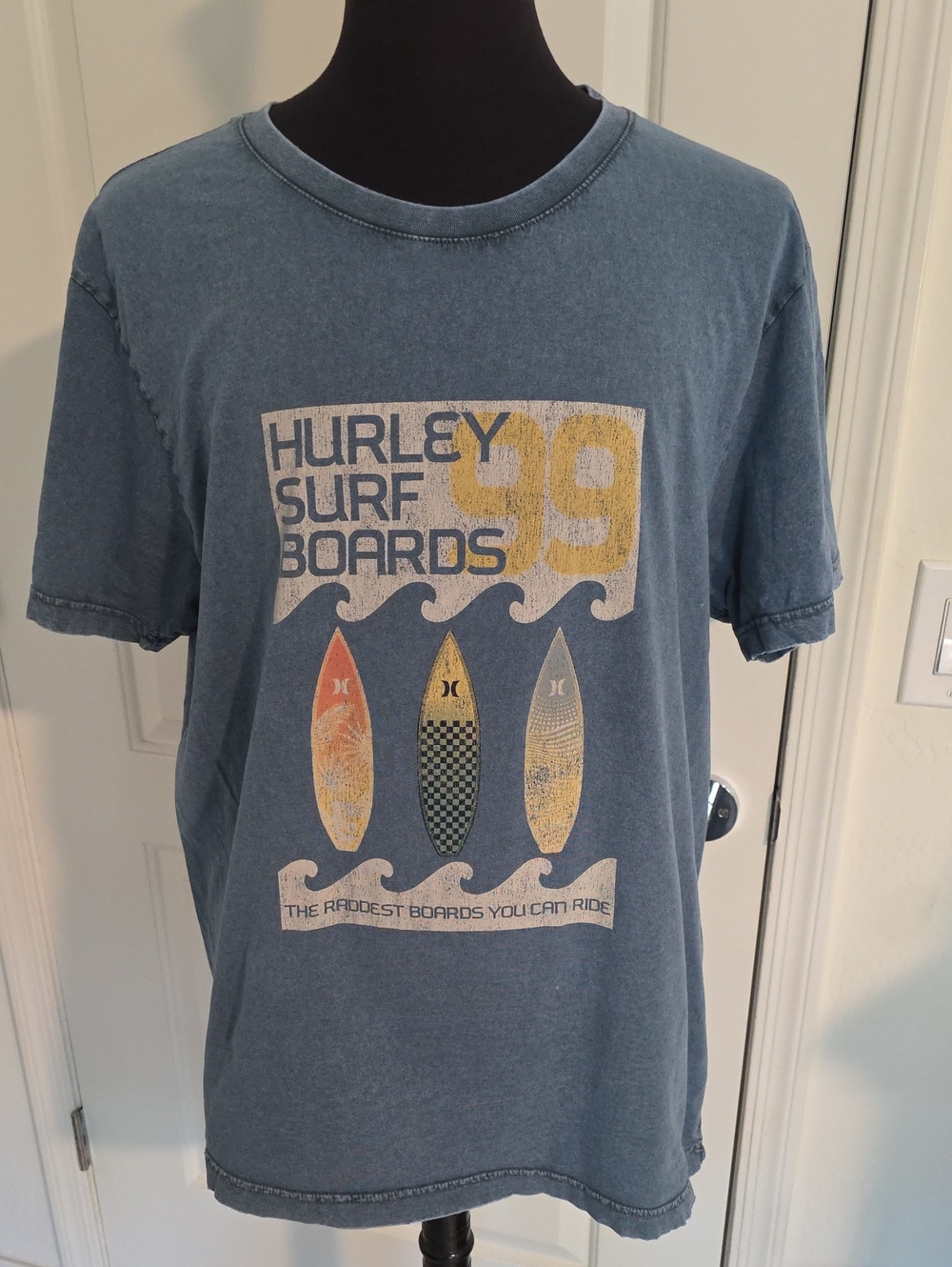 Hurley Blue Surfboard Distressed Graphic T-Shirt with Yellow Accents